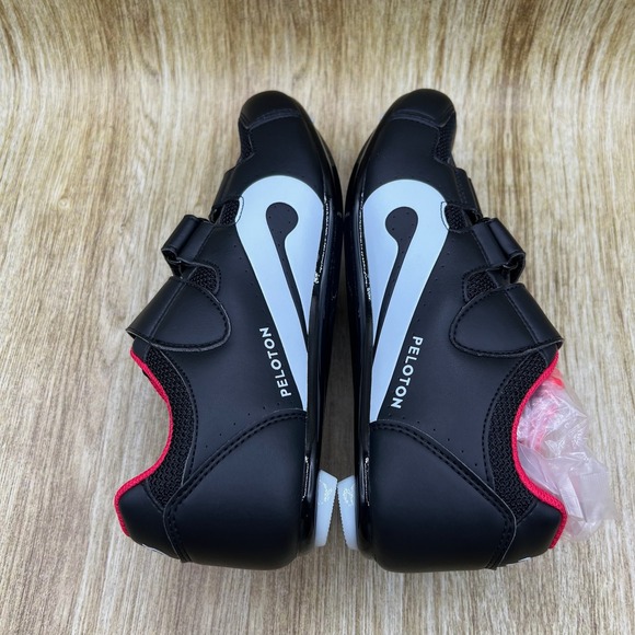 Peloton Indoor Cycling Shoes Women's Size 7 EU 38 Black Red Spin Bike - Picture 7 of 10